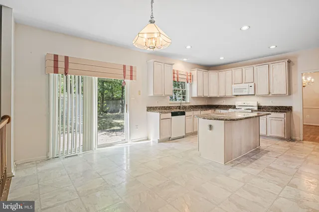 $649,900 | 7700 West Evanston Court, Severn, MD 21144