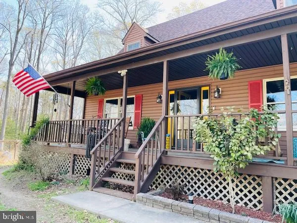 $619,900 | 15598 Dickinsons Corner Drive, King George, VA 22485