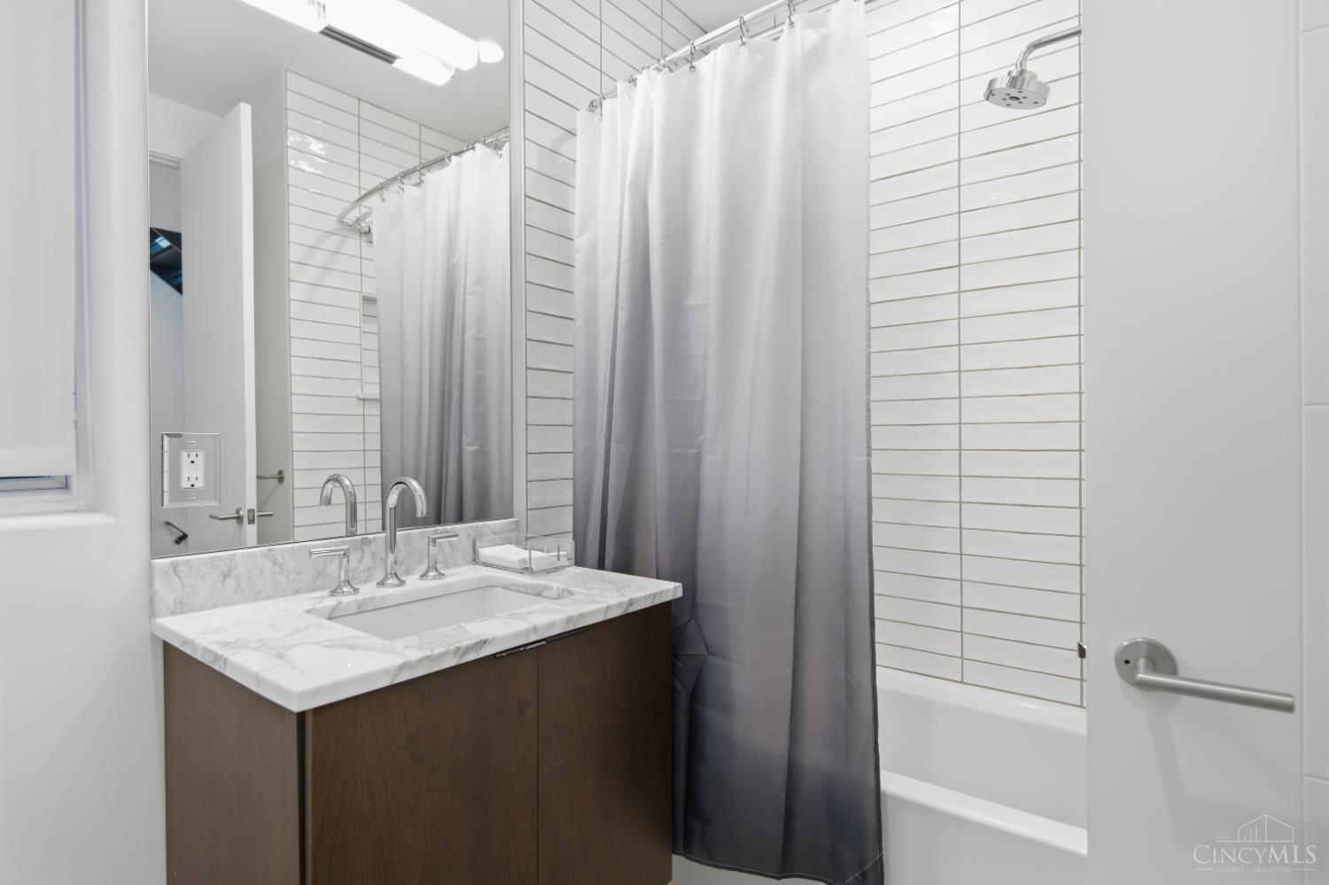 404 Baum Street Cincinnati, OH 45202 - Photo 29 of 37