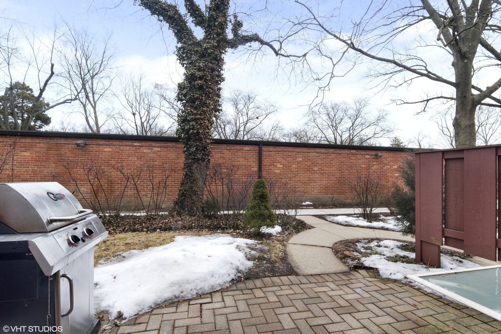 649 Spring Road Glenview, IL 60025 - Photo 15 of 16 a view of backyard