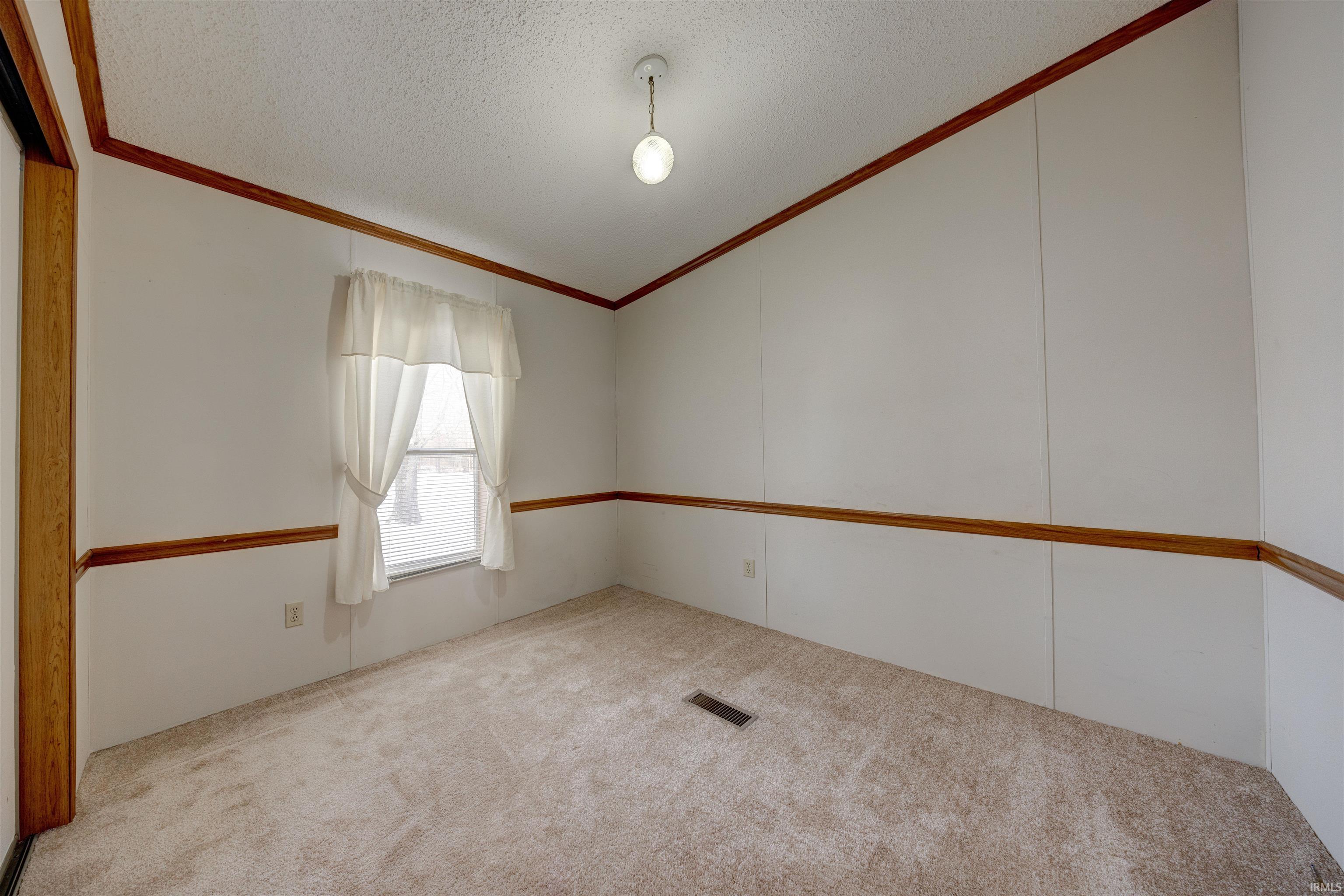 11299 Highway 68 Elberfeld, IN 47613 - Photo 20 of 31