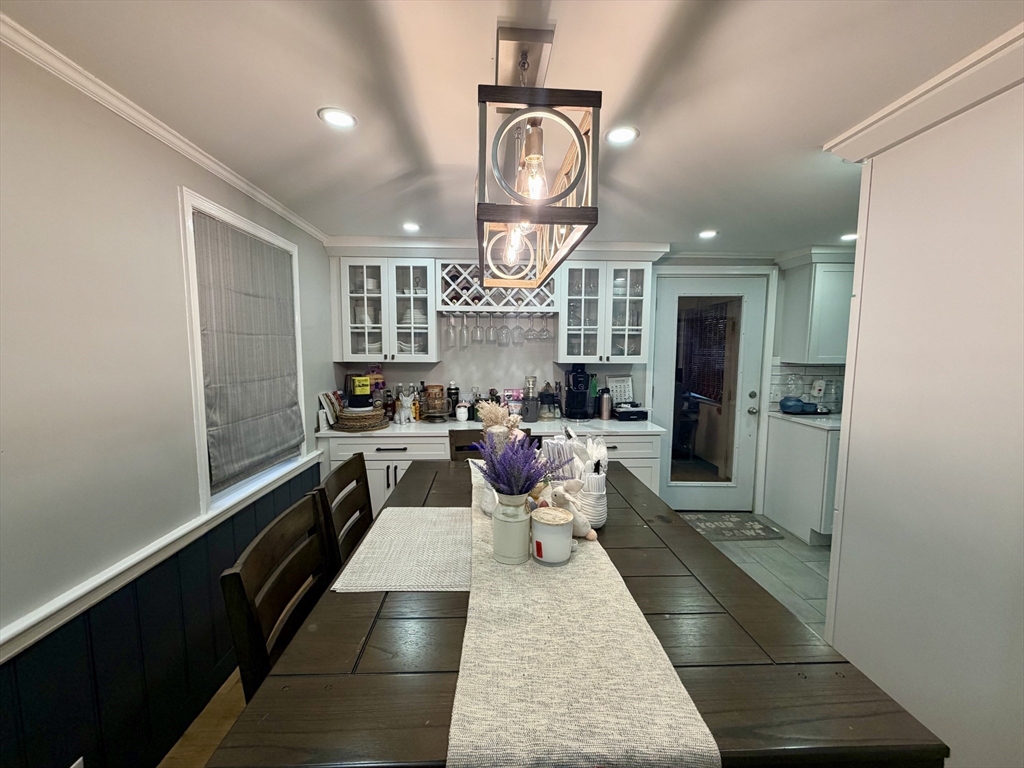 4 Elgin Court, Unit 4 Randolph, MA 02368 - Photo 5 of 16