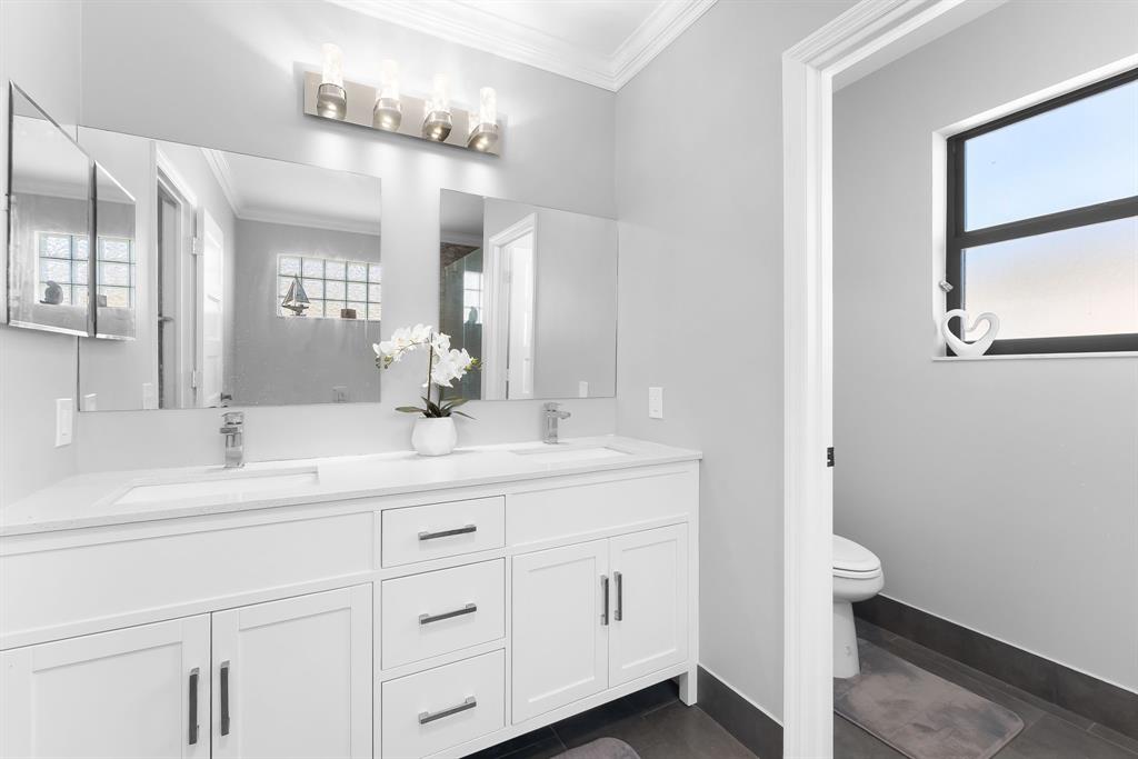 11125 Northwest 34th Court Coral Springs, FL 33065 - Photo 12 of 19 Primary Bath 1