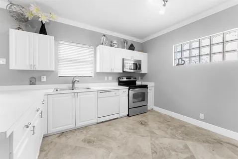 $605,000 | 11125 Northwest 34th Court, Coral Springs, FL 33065