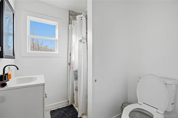 $399,999 | 6-8 Bell Drive, Highland, NY 12528