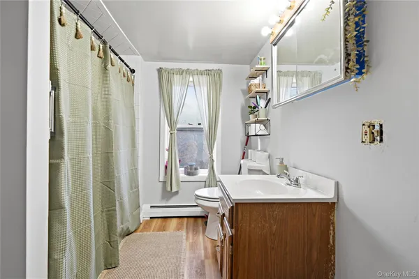$399,999 | 6-8 Bell Drive, Highland, NY 12528