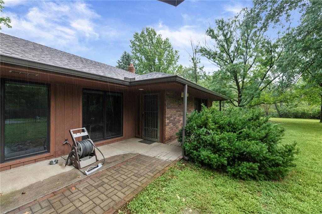 13619 Clementine Road Smithville, MO 64089 - Photo 4 of 52 Gallery Image 4