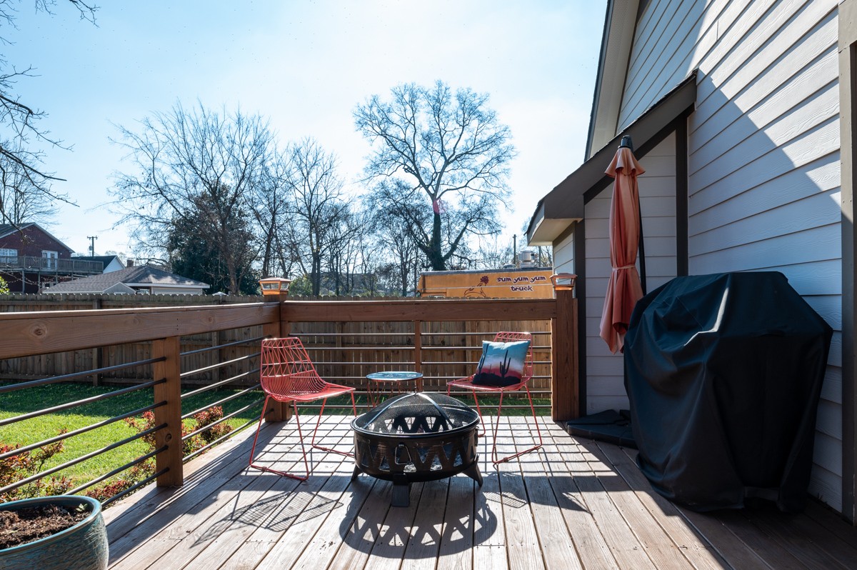 815 Lischey Avenue Nashville, TN 37207 - Photo 30 of 34 a view of sitting area with furniture on wooden deck