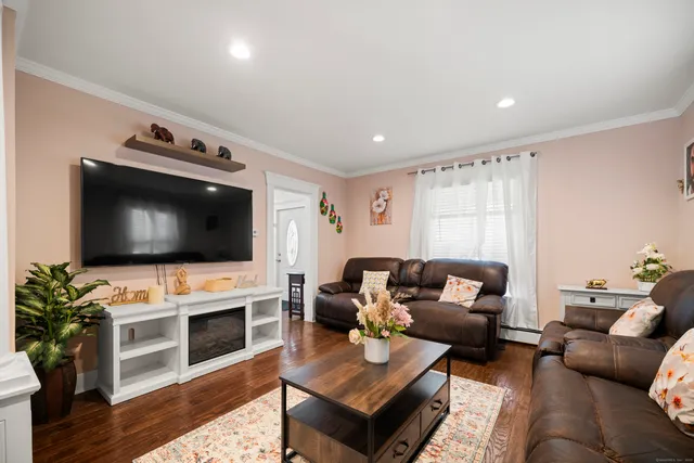 $4,500 | 38 Wooster Hts Road, Danbury, CT 06810