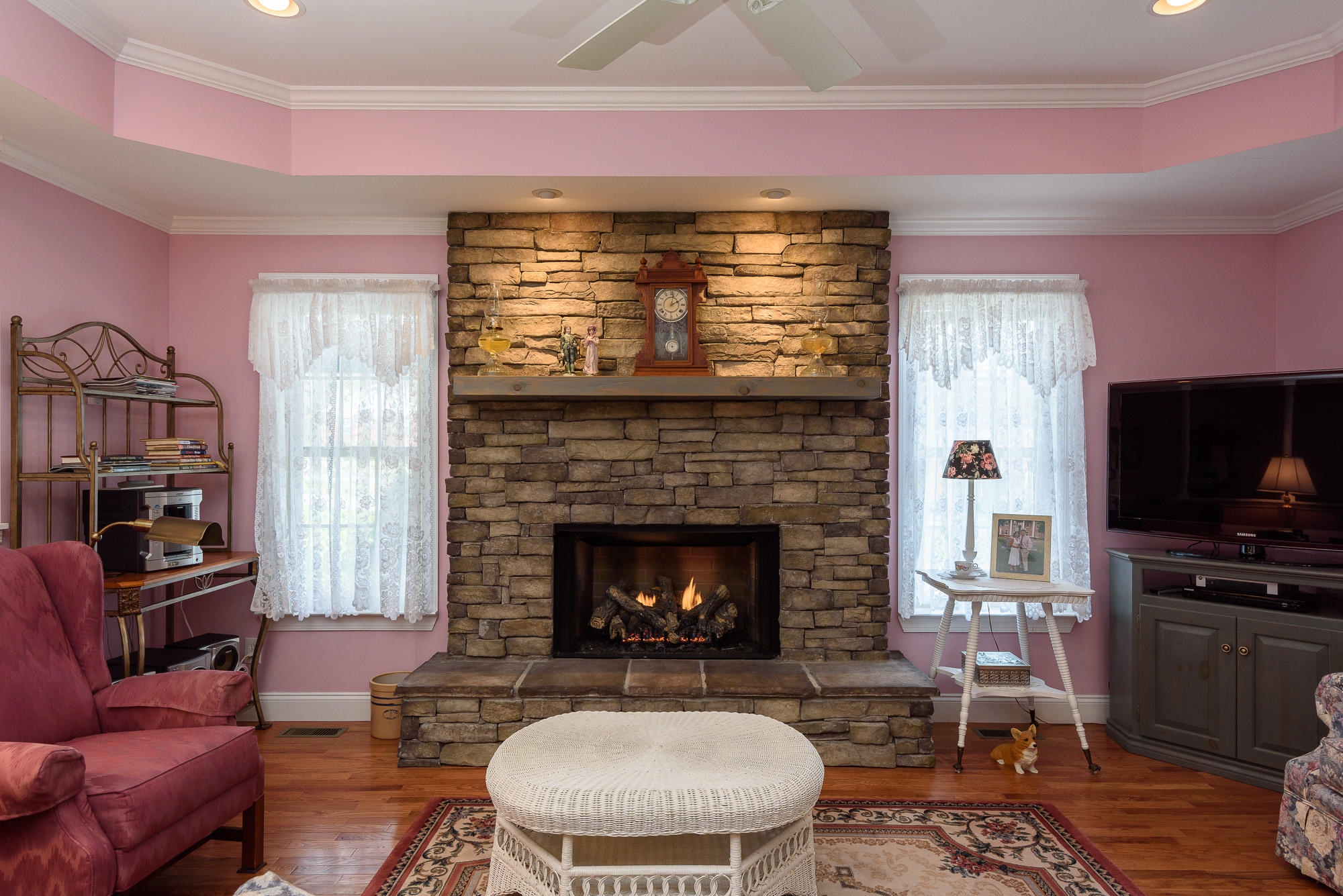 733 Hargis Road Signal Mountain, TN 37377 - Photo 6 of 29 Stone gas fireplace