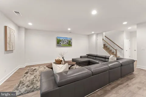 $1,749,828 | 23932 Nightsong Court, Aldie, VA 20105