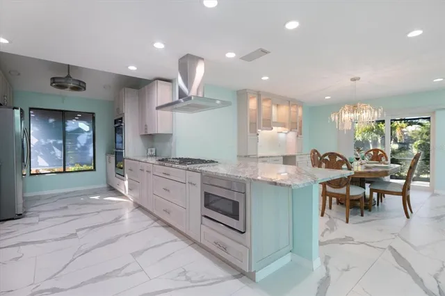 $895,000 | 238 Lookout Point Drive, Osprey, FL 34229