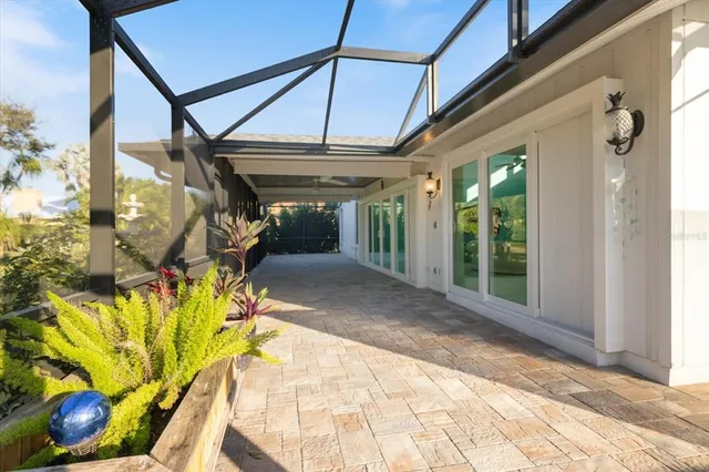 $895,000 | 238 Lookout Point Drive, Osprey, FL 34229