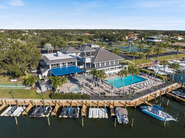 $895,000 | 238 Lookout Point Drive, Osprey, FL 34229