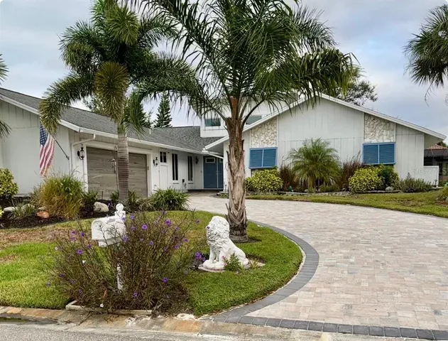 $895,000 | 238 Lookout Point Drive, Osprey, FL 34229