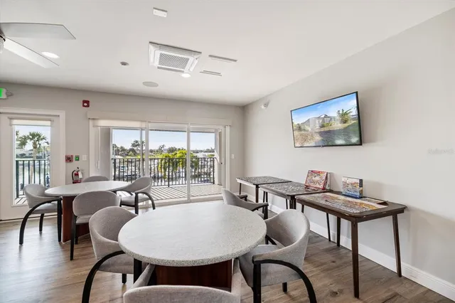 $895,000 | 238 Lookout Point Drive, Osprey, FL 34229