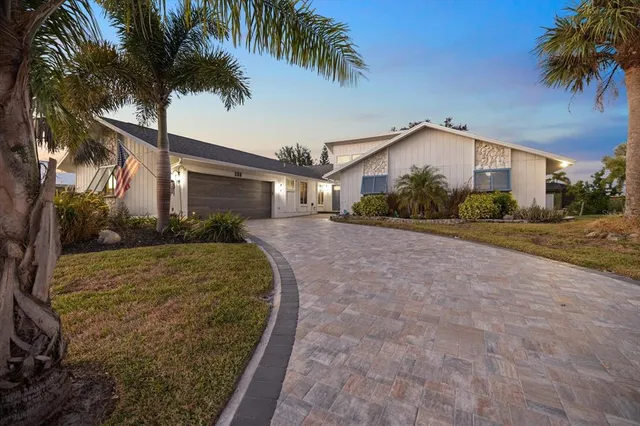 $895,000 | 238 Lookout Point Drive, Osprey, FL 34229