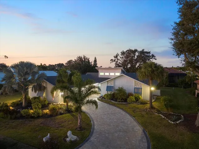 $895,000 | 238 Lookout Point Drive, Osprey, FL 34229
