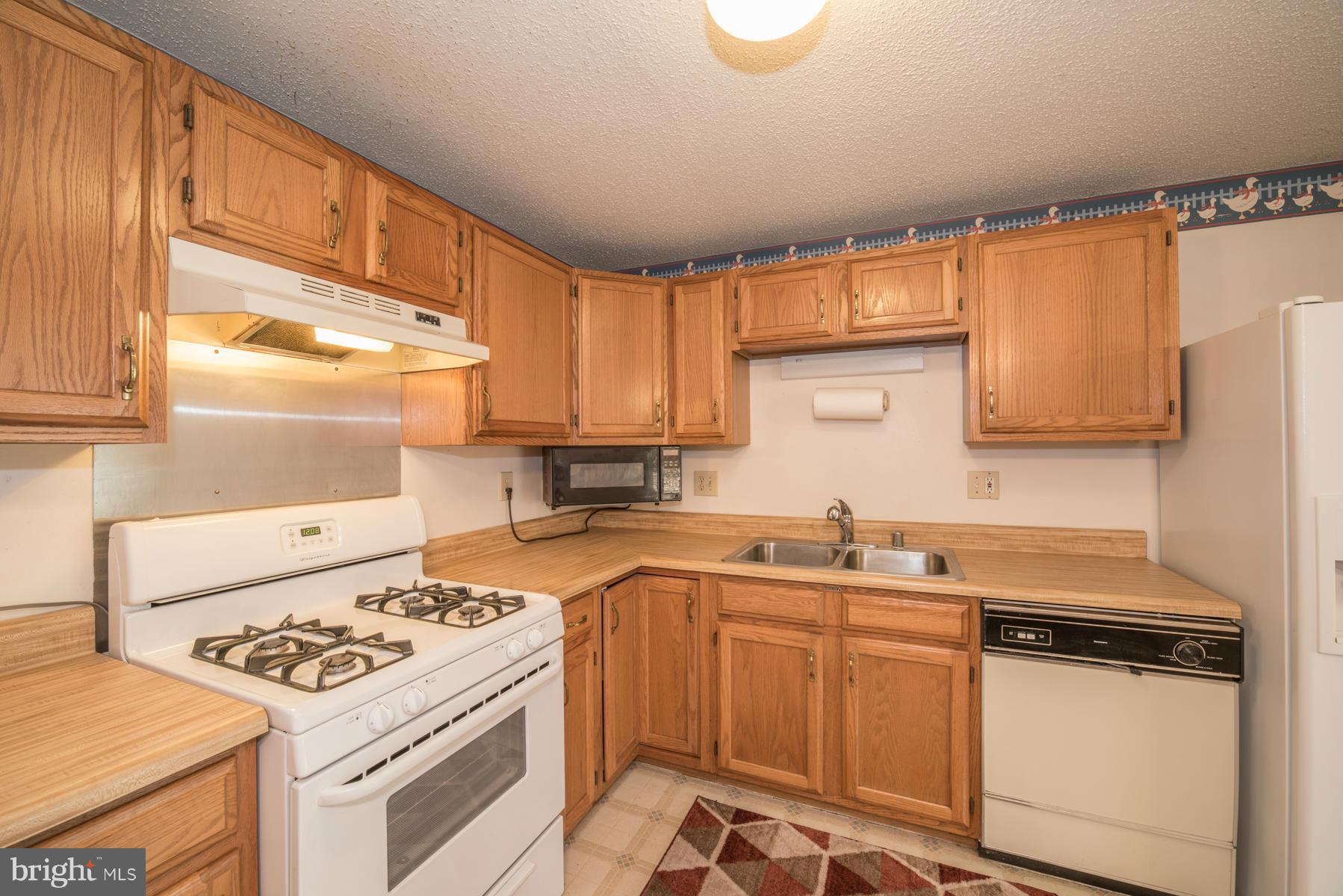618 Orems Road Baltimore, MD 21221 - Photo 14 of 30 Kitchen