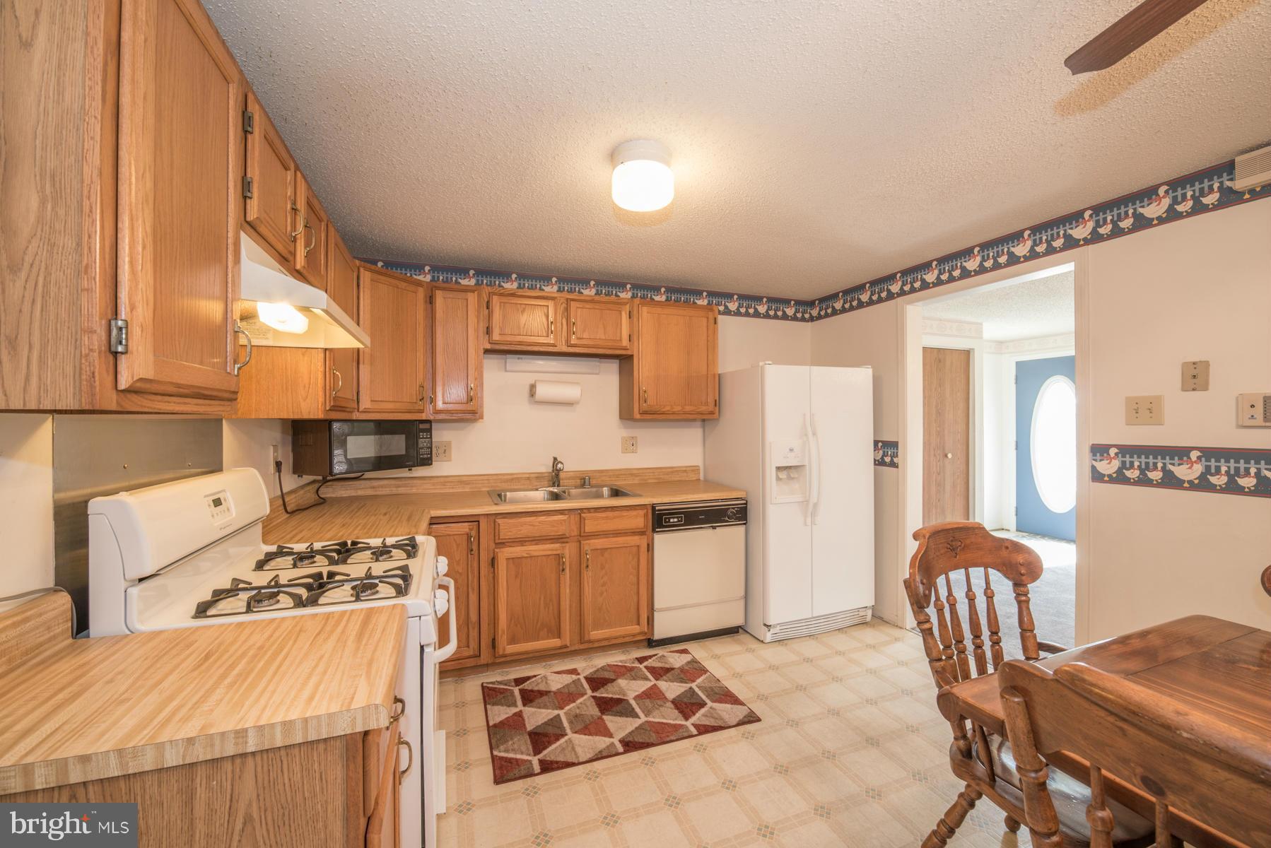 618 Orems Road Baltimore, MD 21221 - Photo 9 of 30 Kitchen