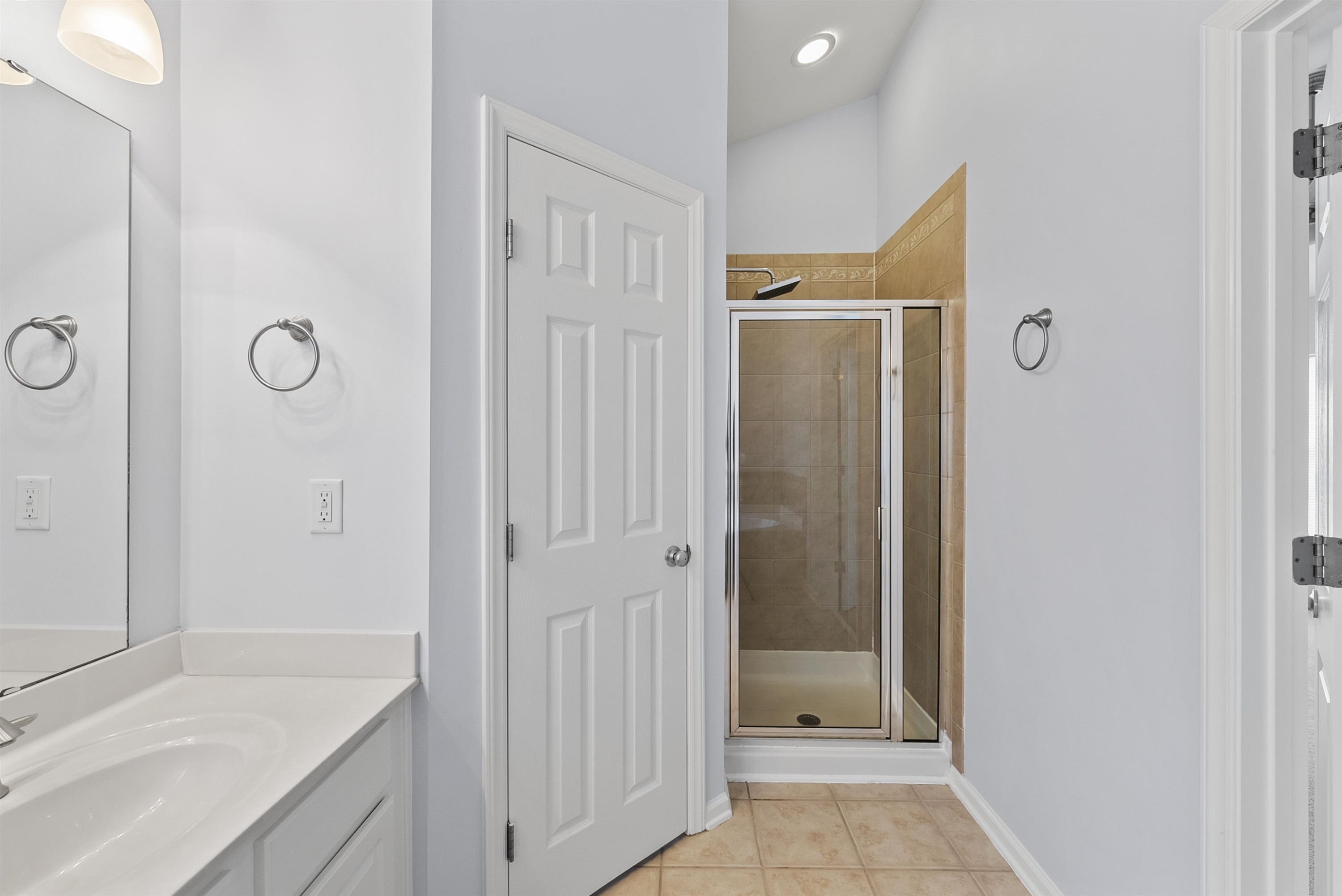 8408 Tie Stone Way Raleigh, NC 27613 - Photo 21 of 33 Owners bathroom