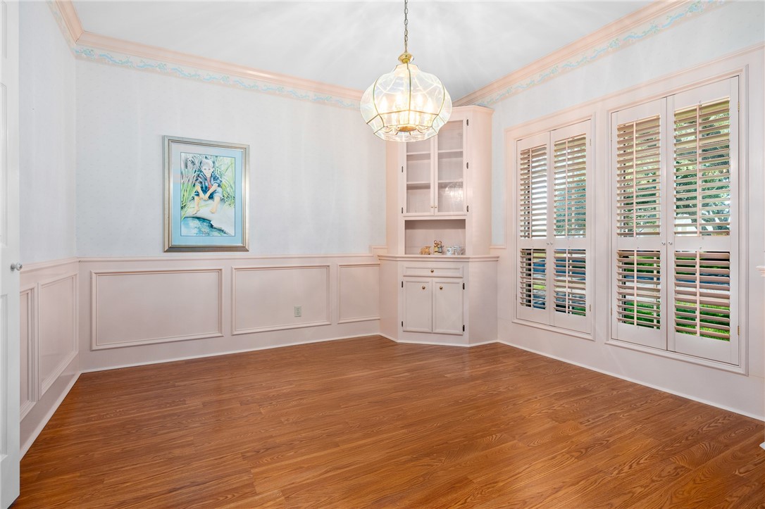 620 Colonial Drive Portland, TX 78374 - Photo 9 of 40 a view of an empty room with a window