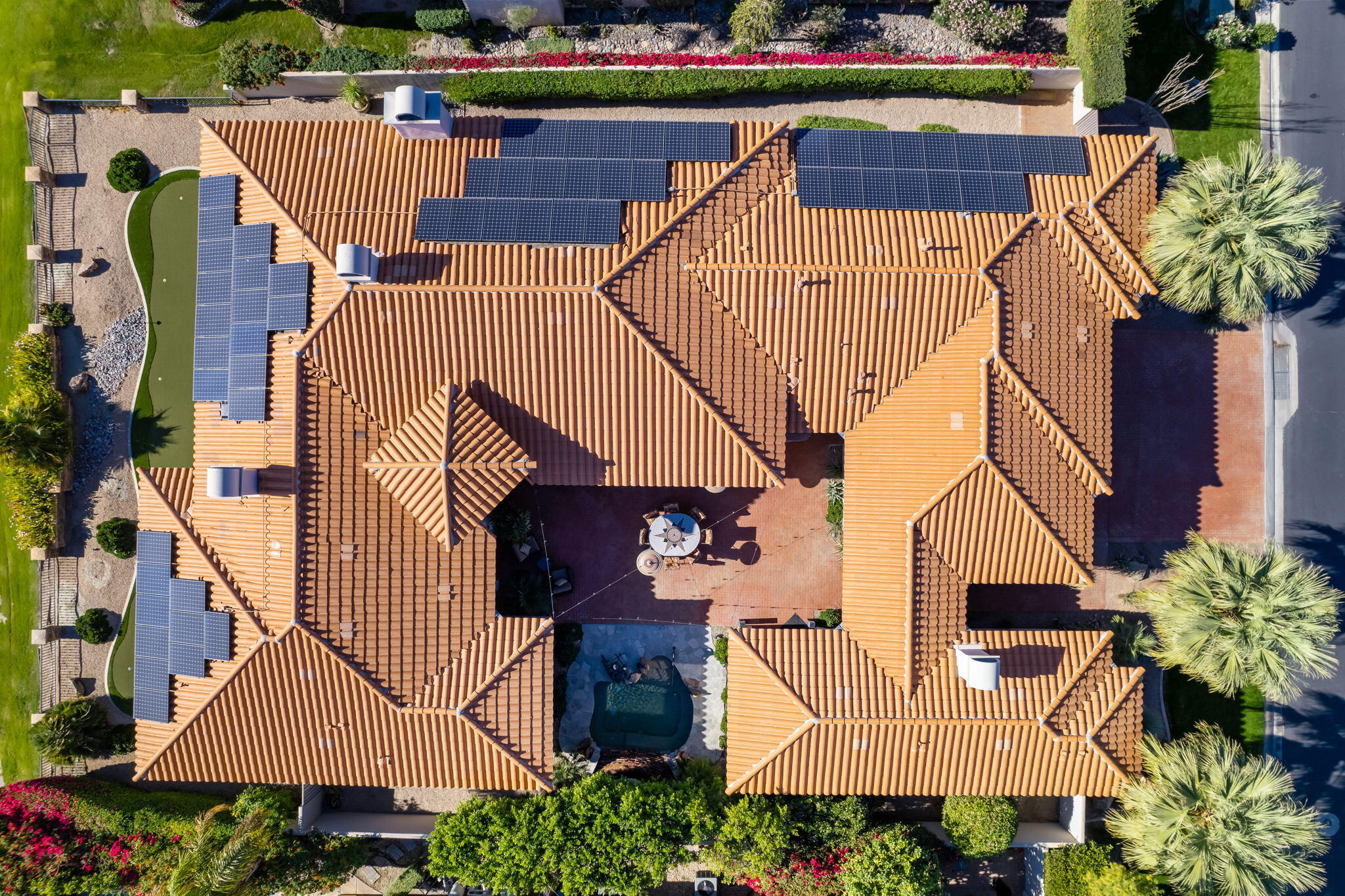 290 Loch Lomond Road Rancho Mirage, CA 92270 - Photo 49 of 50 an aerial view of a house