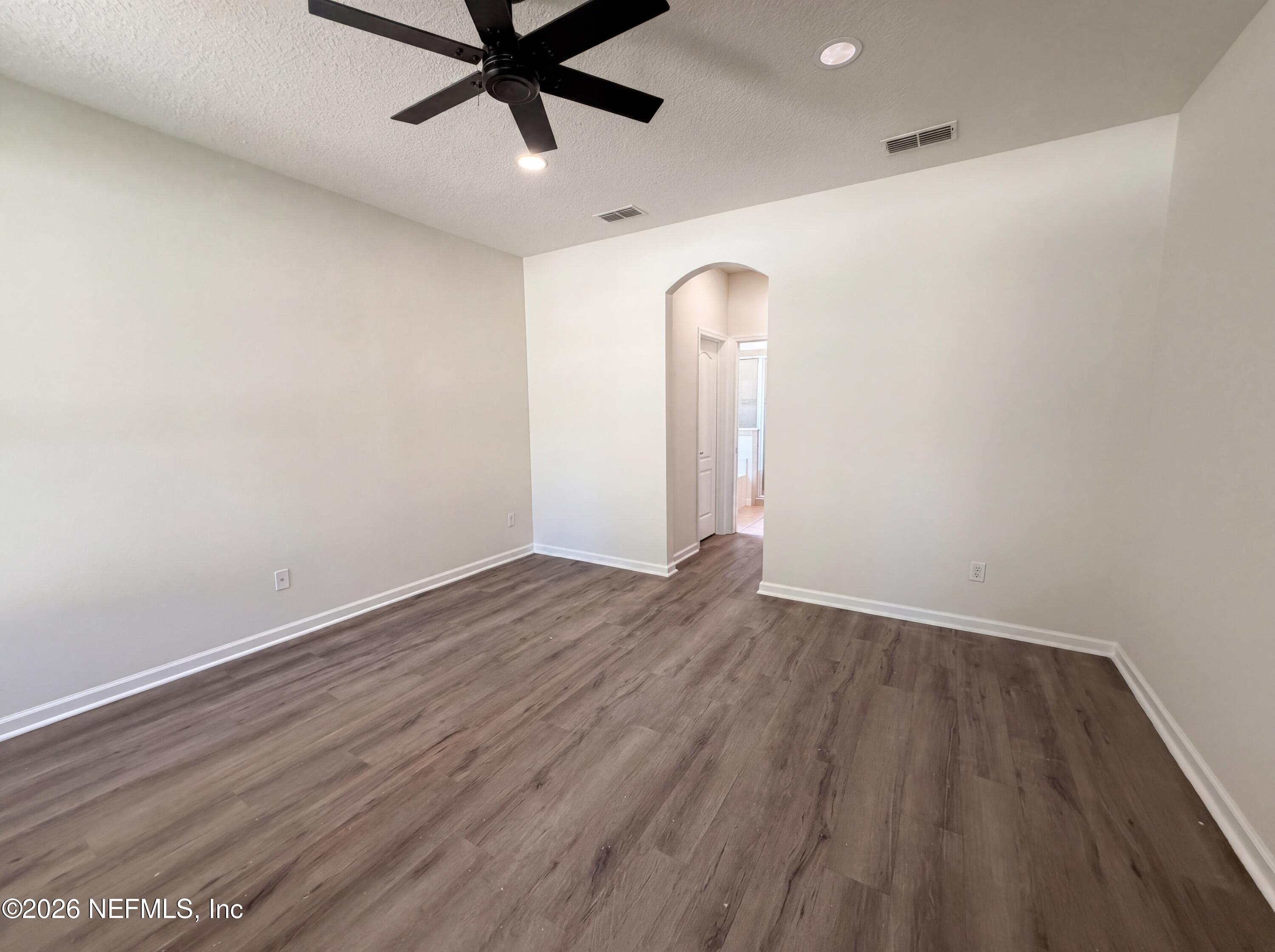 45168 Ingleham Circle Callahan, FL 32011 - Photo 4 of 21 listing_3