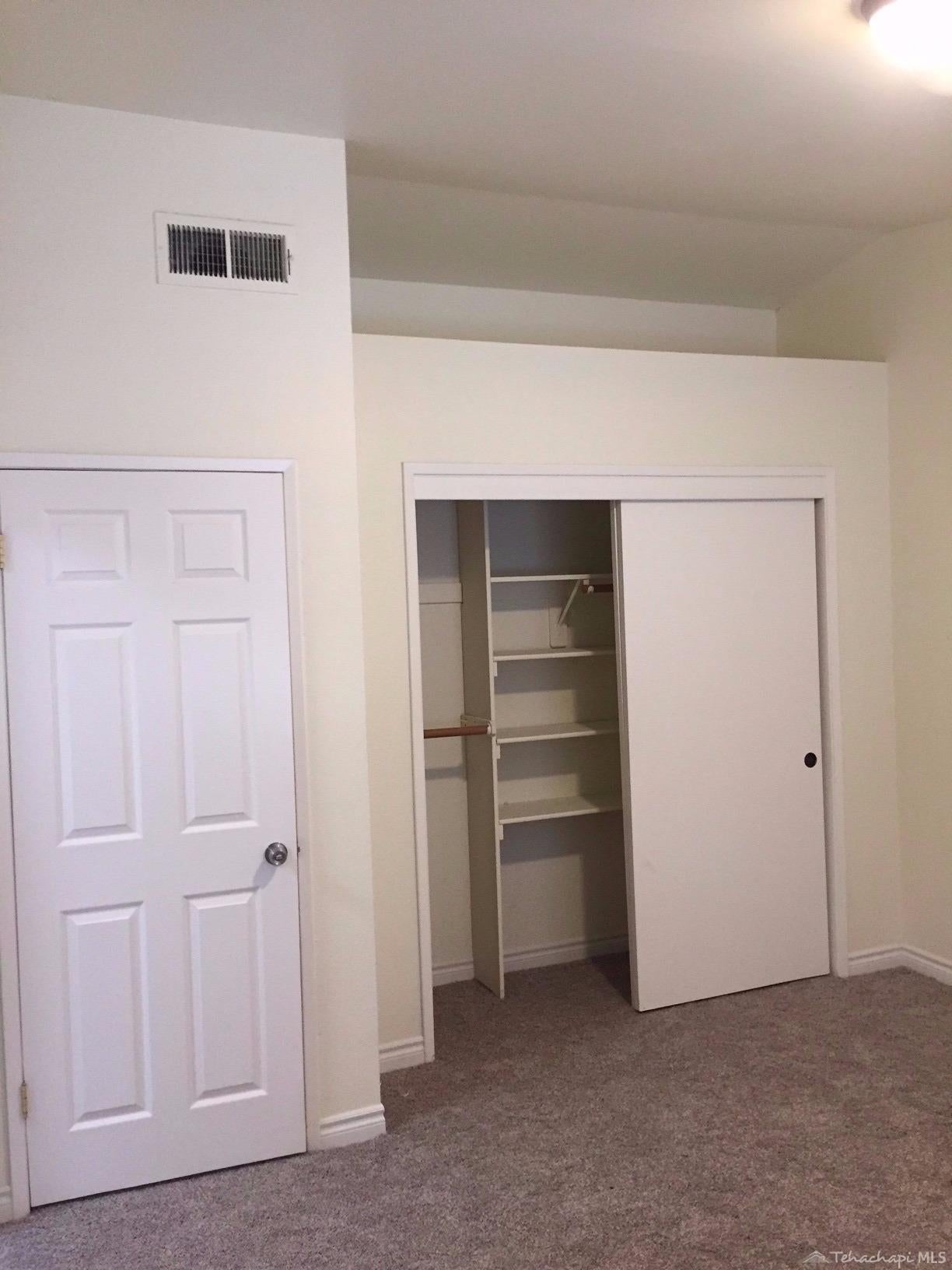 21701 Ripple Lane Tehachapi, CA 93561 - Photo 27 of 33 MASTER BEDROOM