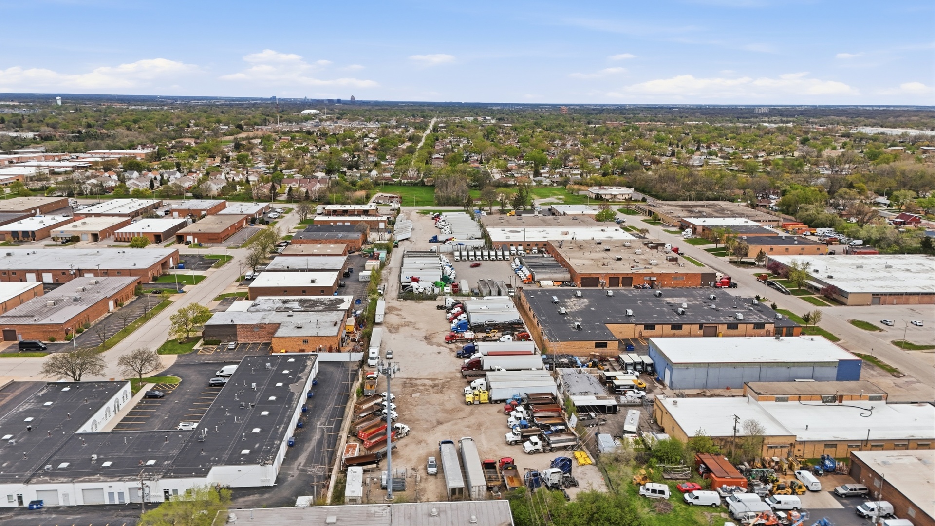 575 West Fullerton Avenue Addison, IL 60101 - Photo 13 of 14