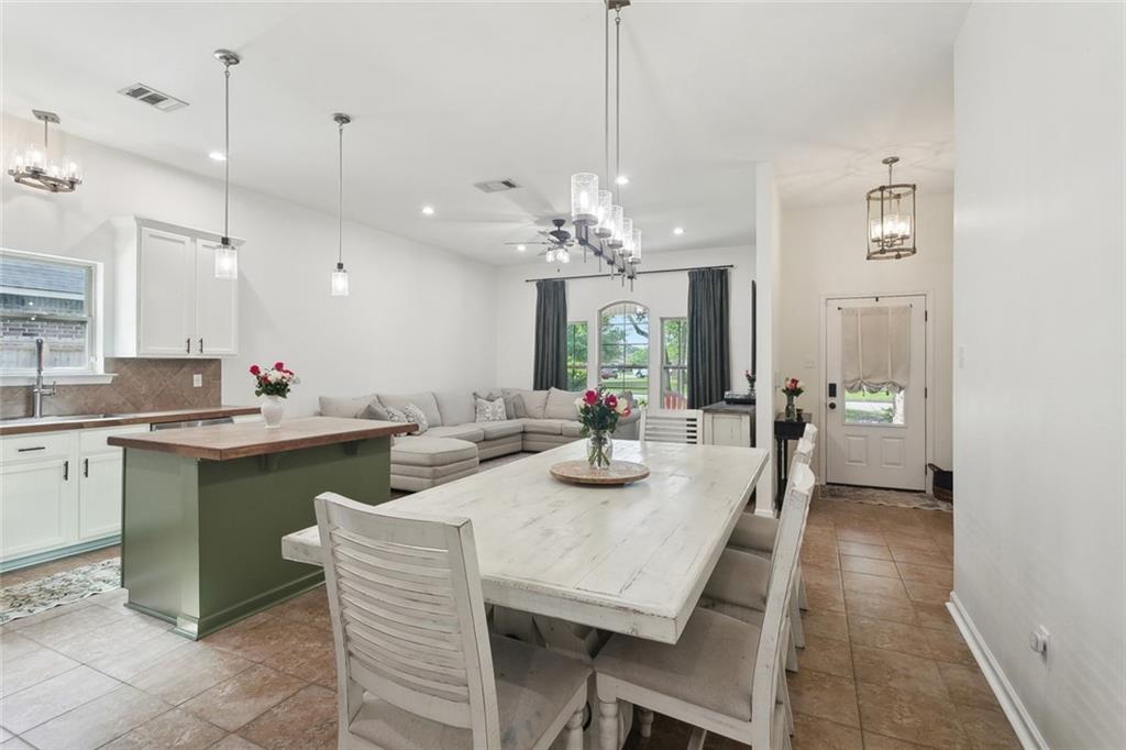 620 Fairfield Loop Slidell, LA 70458 - Photo 5 of 23