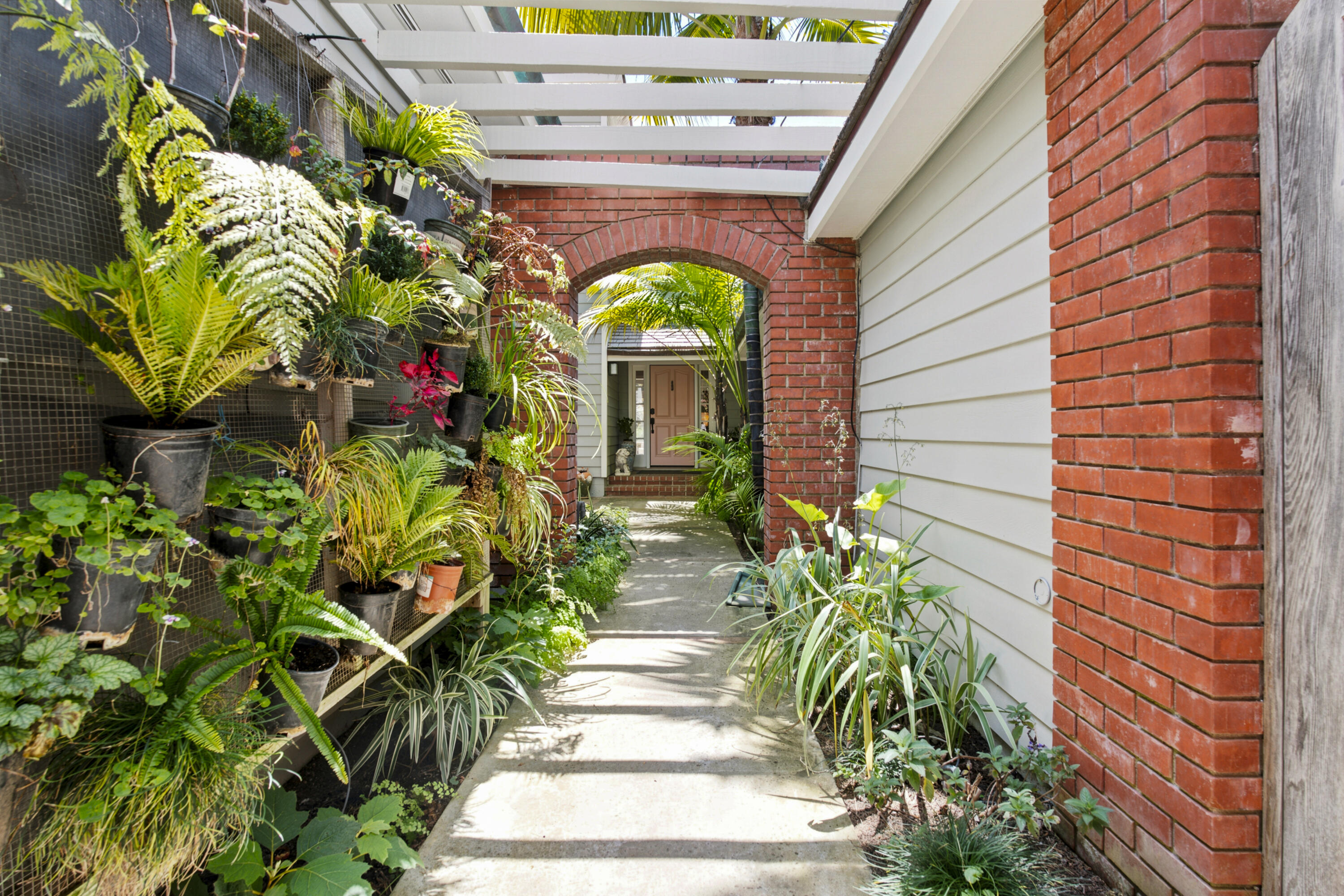 4 Rincon Point Lane Carpinteria, CA 93013 - Photo 2 of 31 Entry Walkway