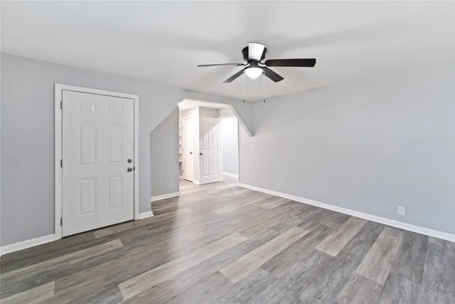 $1,950 | 9946 Algiers Road, Houston, TX 77041