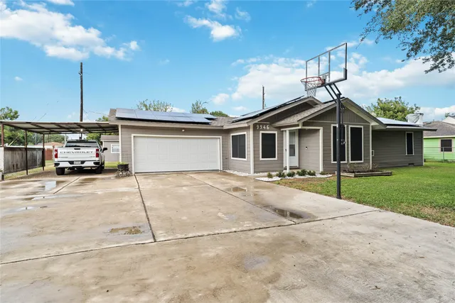 $1,950 | 9946 Algiers Road, Houston, TX 77041
