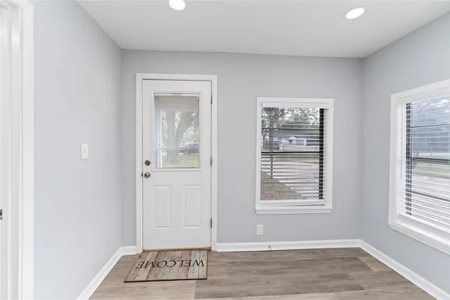 $1,950 | 9946 Algiers Road, Houston, TX 77041