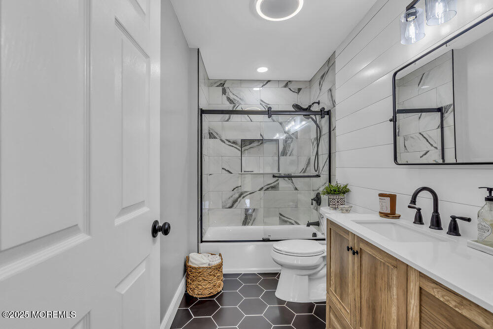 57 Gristmill Road Howell, NJ 07731 - Photo 54 of 80 Upstairs Hall Bathroom
