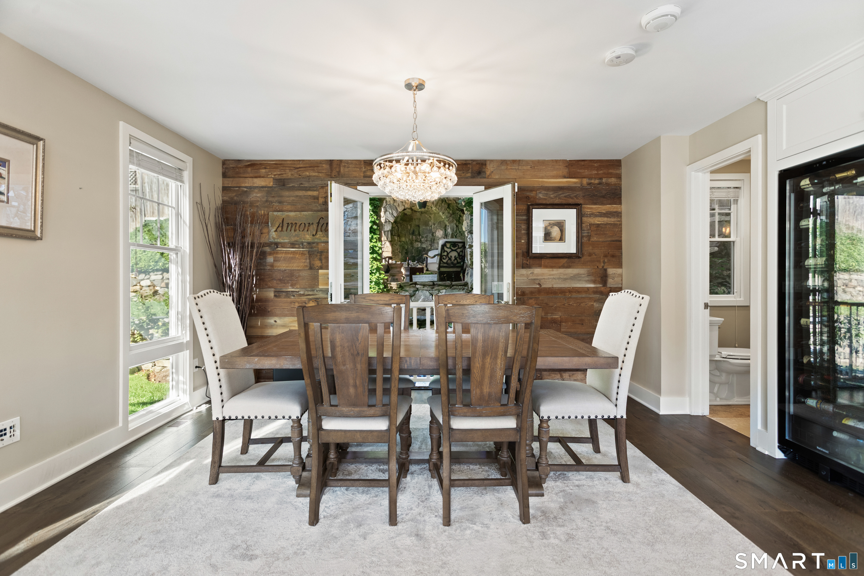 316 Valley Road Greenwich, CT 06807 - Photo 8 of 35 Gallery Image 8