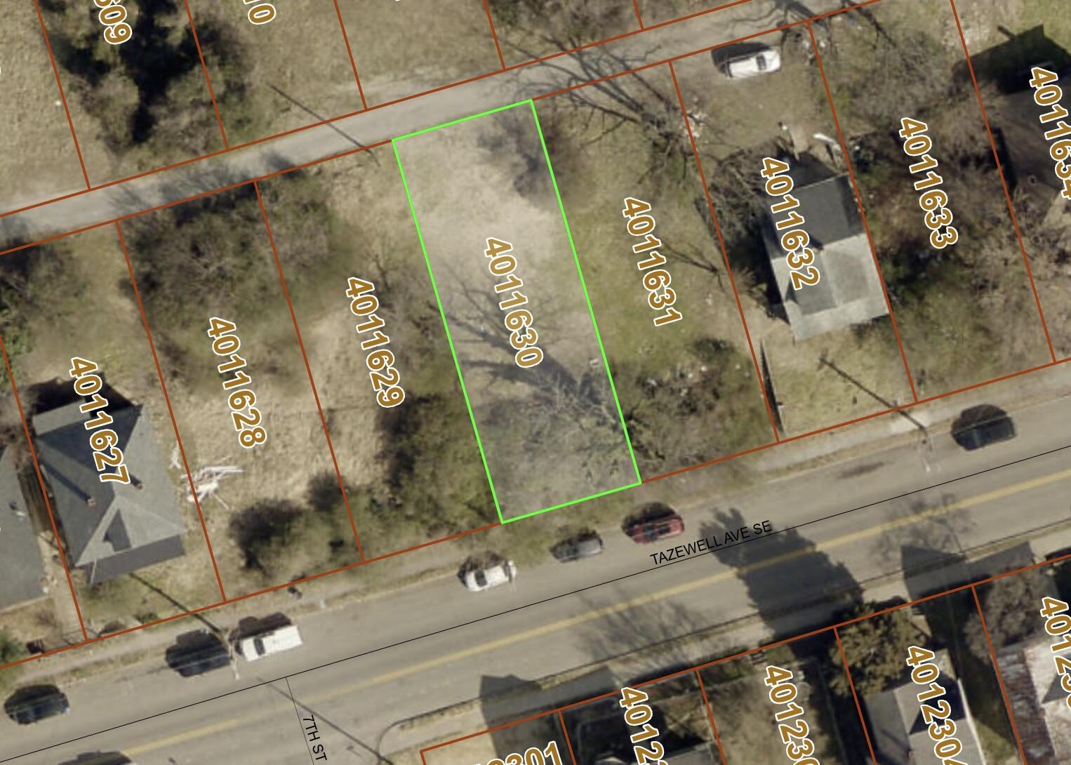 704 Tazewell Ave Southeast  