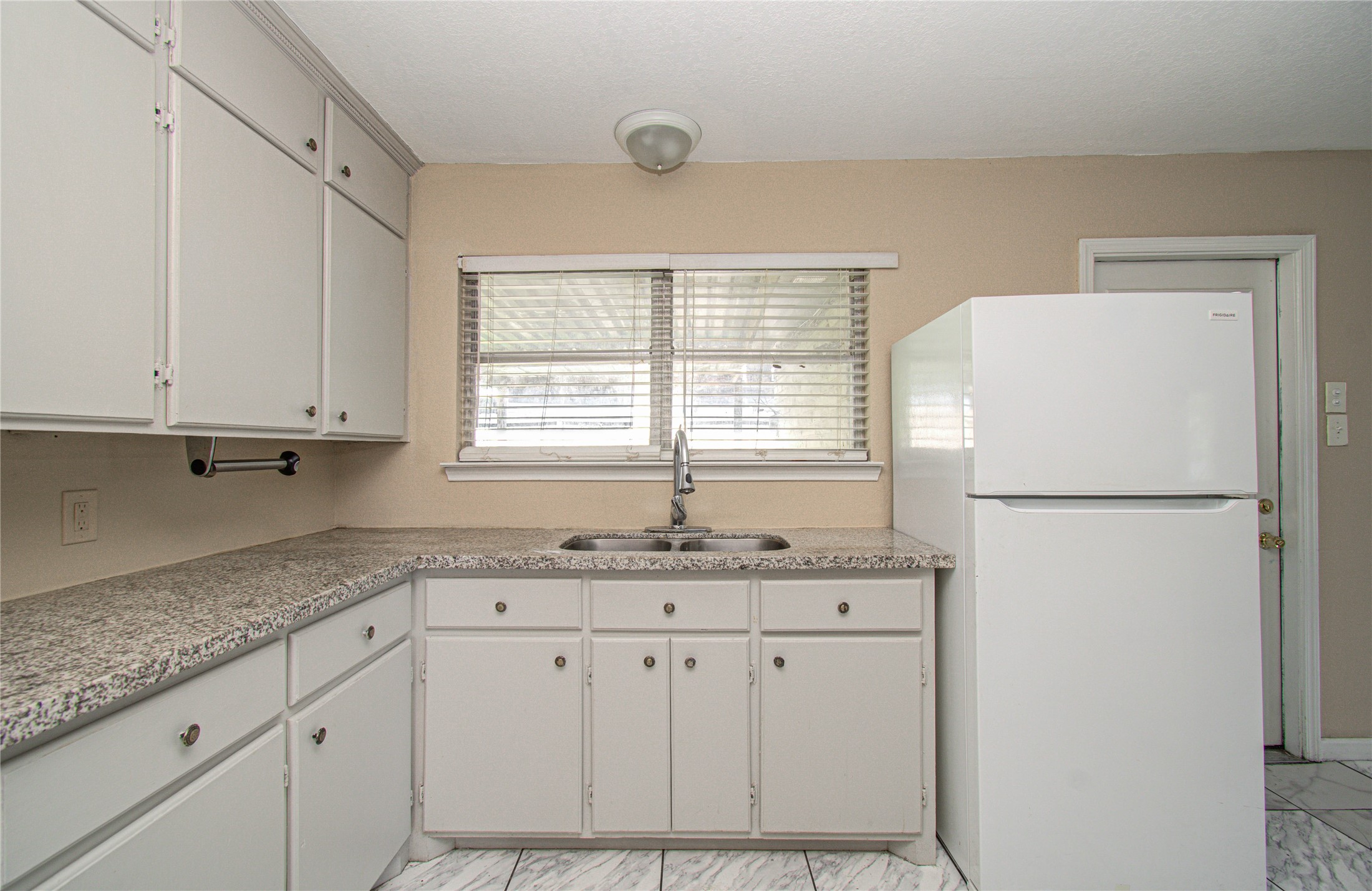 510 Roper Street Houston, TX 77034 - Photo 16 of 30