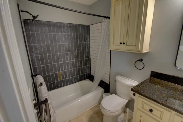 $242,500 | 188 Midland Parkway, Unit 105, Summerville, SC 29485