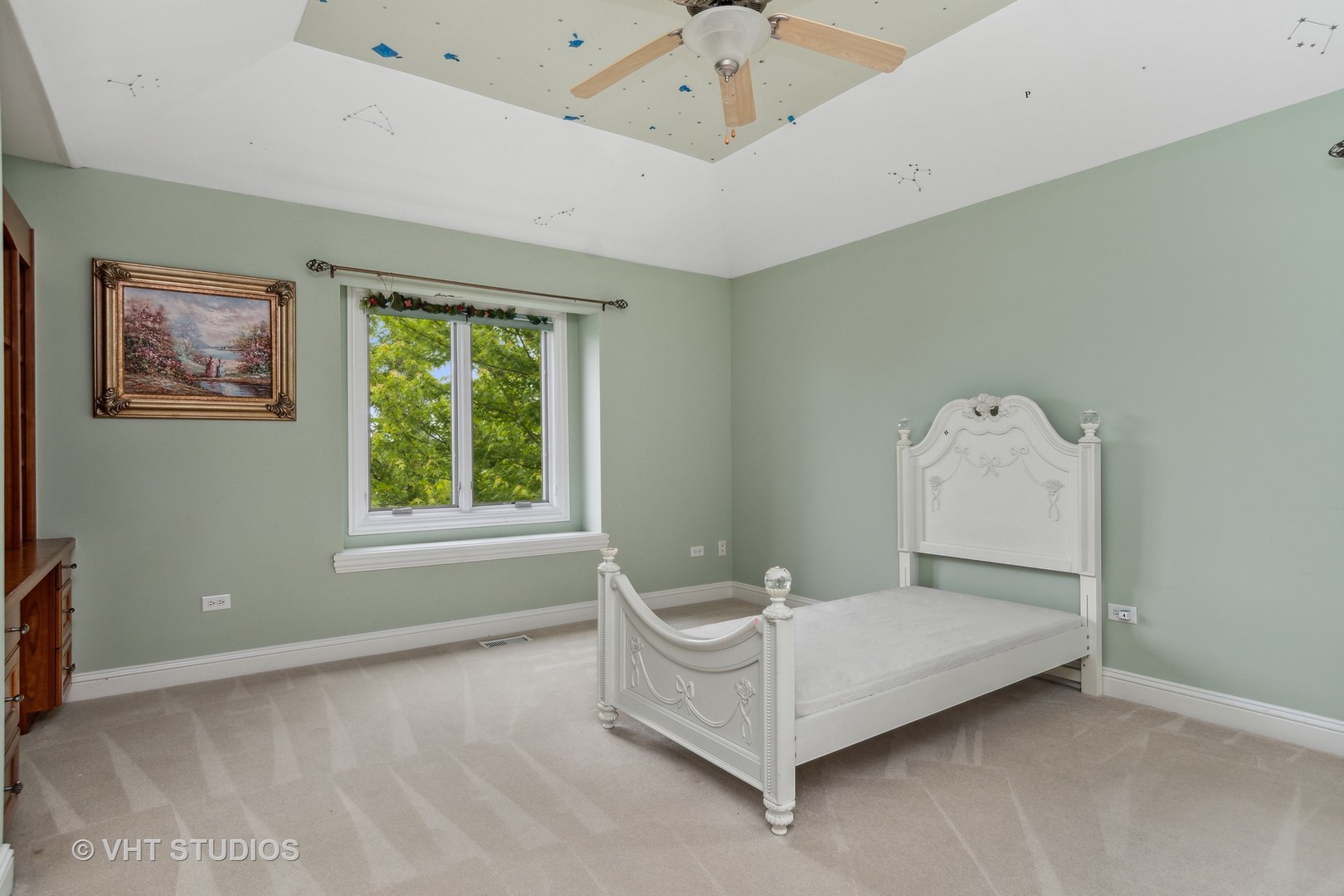 8S287 Hampton Circle Naperville, IL 60540 - Photo 24 of 42 a spacious bedroom with a bed and window