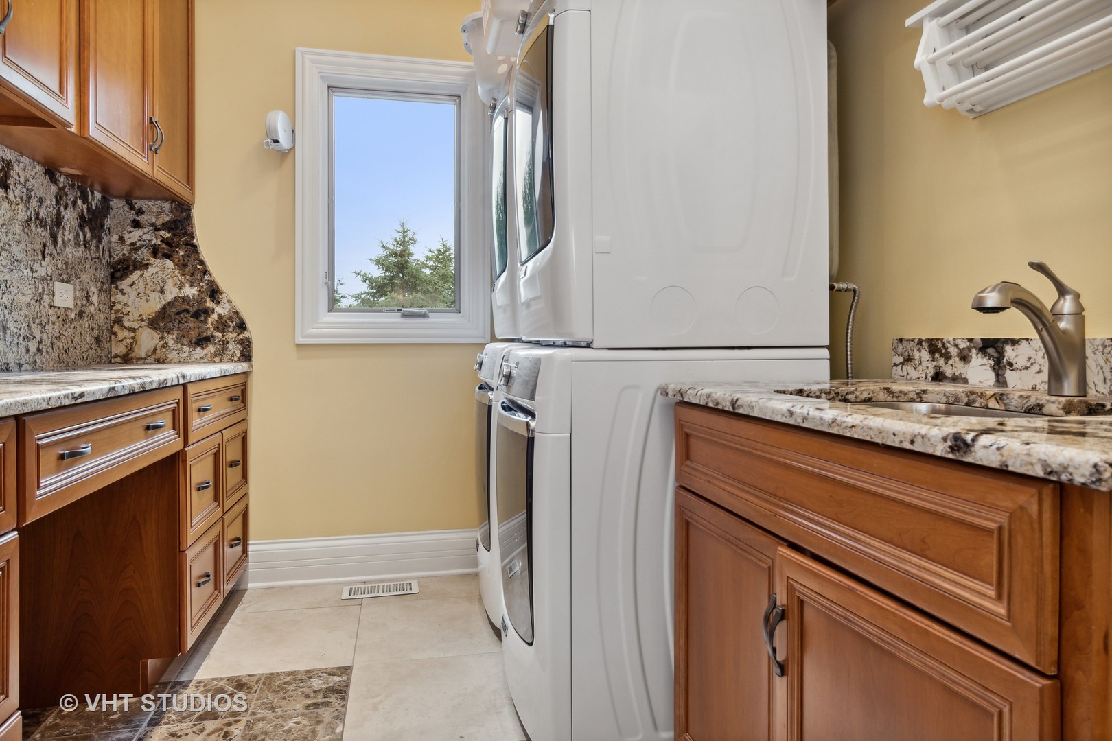 8S287 Hampton Circle Naperville, IL 60540 - Photo 33 of 42