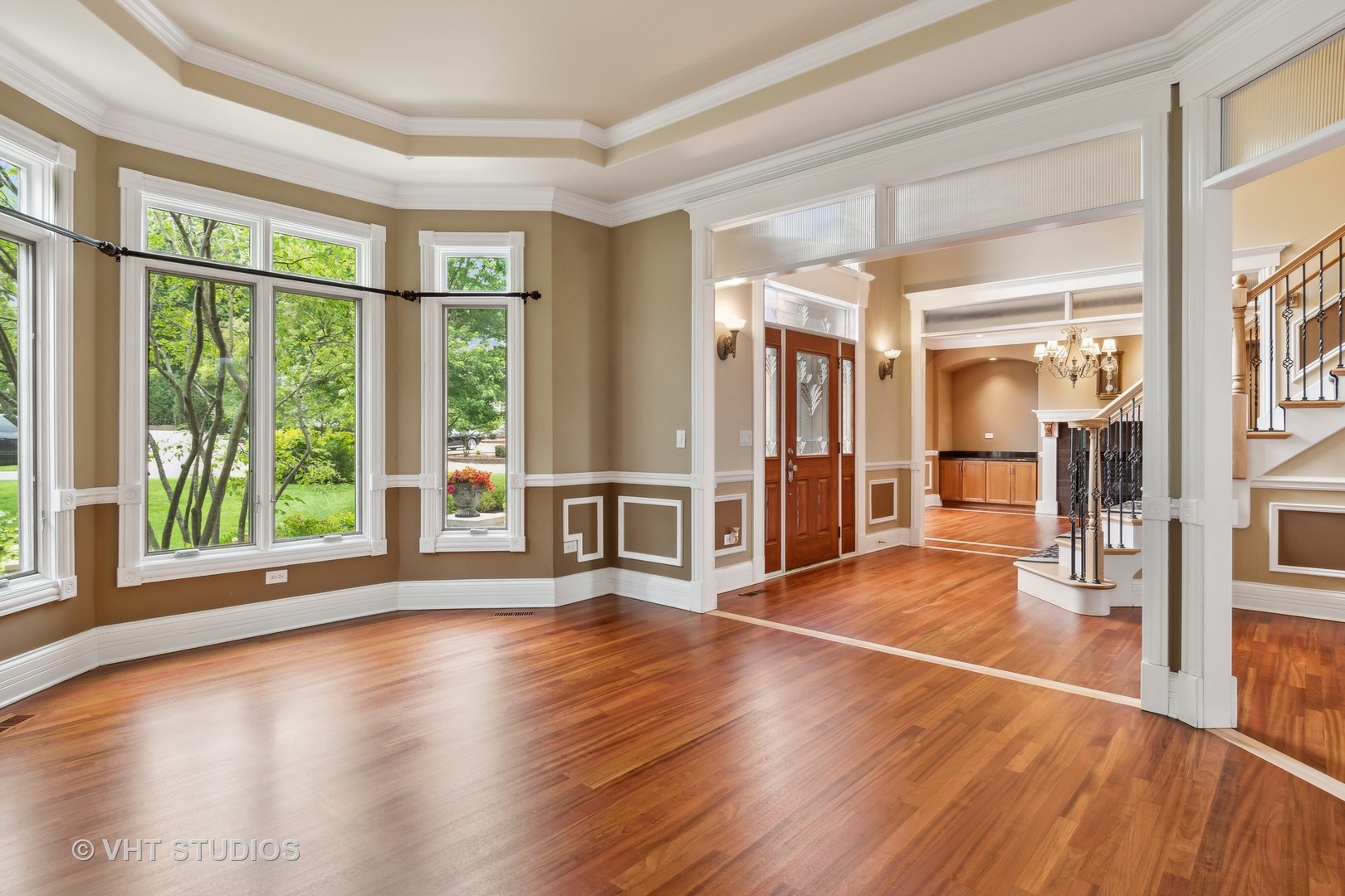 8S287 Hampton Circle Naperville, IL 60540 - Photo 5 of 42