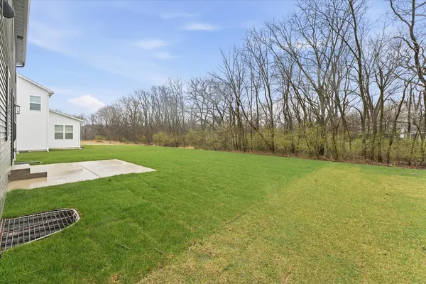 $619,000 | 1403 Ravenwood Drive, Mahomet, IL 61853