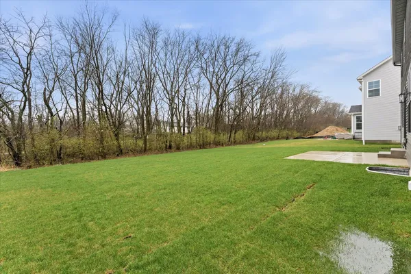$619,000 | 1403 Ravenwood Drive, Mahomet, IL 61853