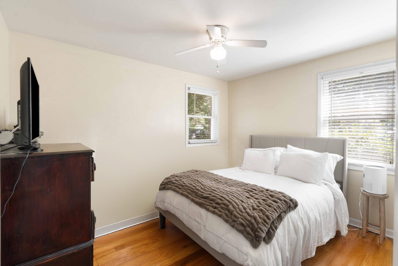 1536 Inland Avenue, Unit C Charleston, SC 29412 - Photo 11 of 31 23