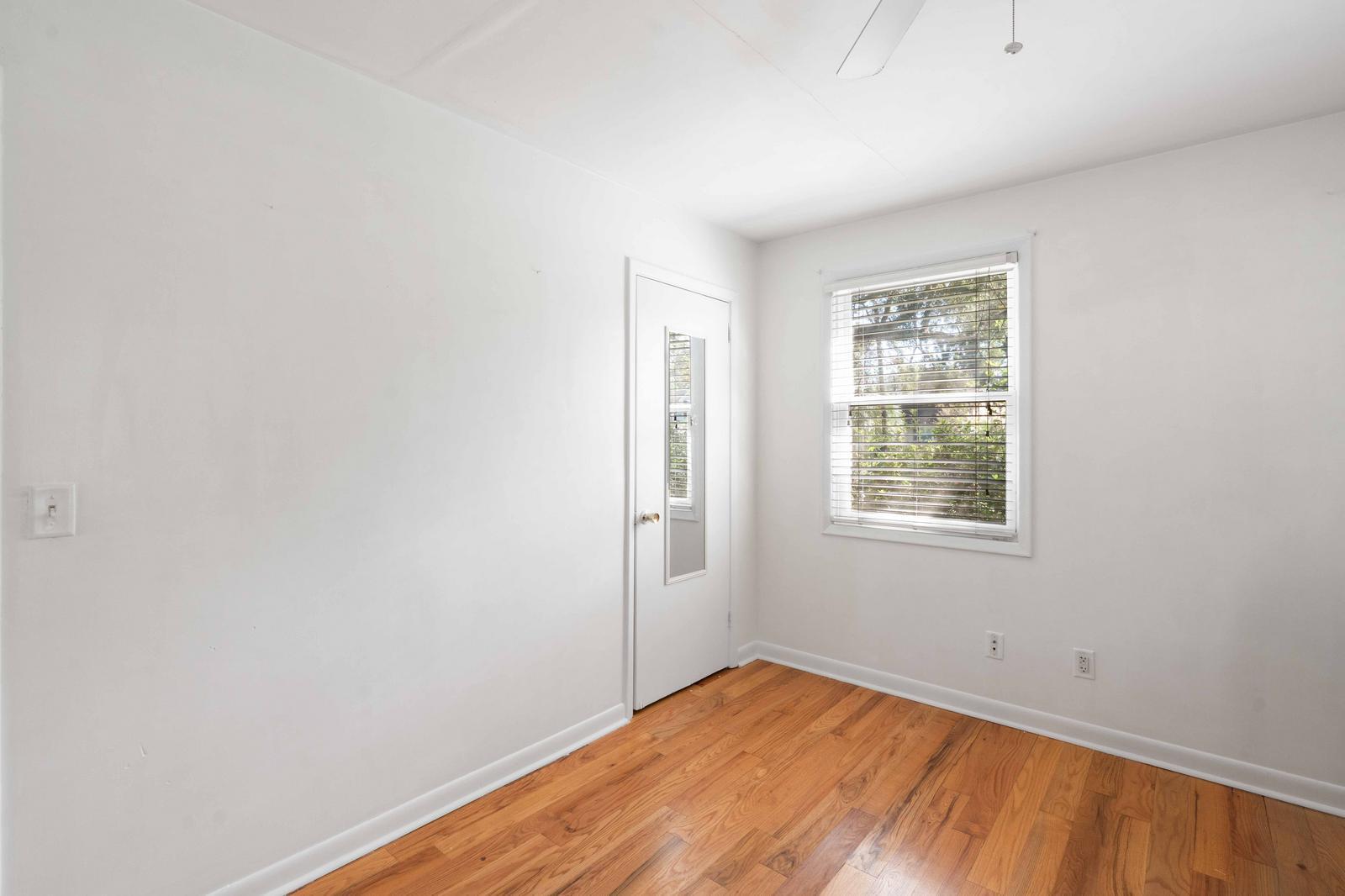 1536 Inland Avenue, Unit C Charleston, SC 29412 - Photo 14 of 31 29