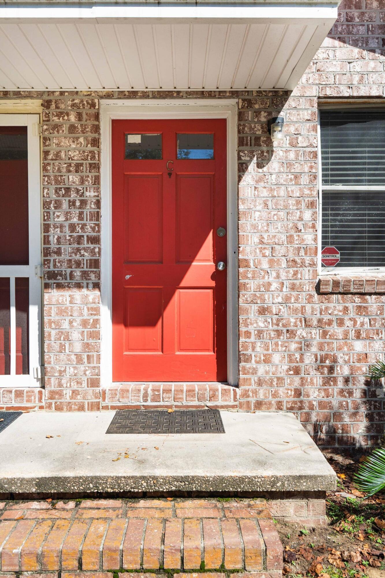 1536 Inland Avenue, Unit C Charleston, SC 29412 - Photo 2 of 31 4