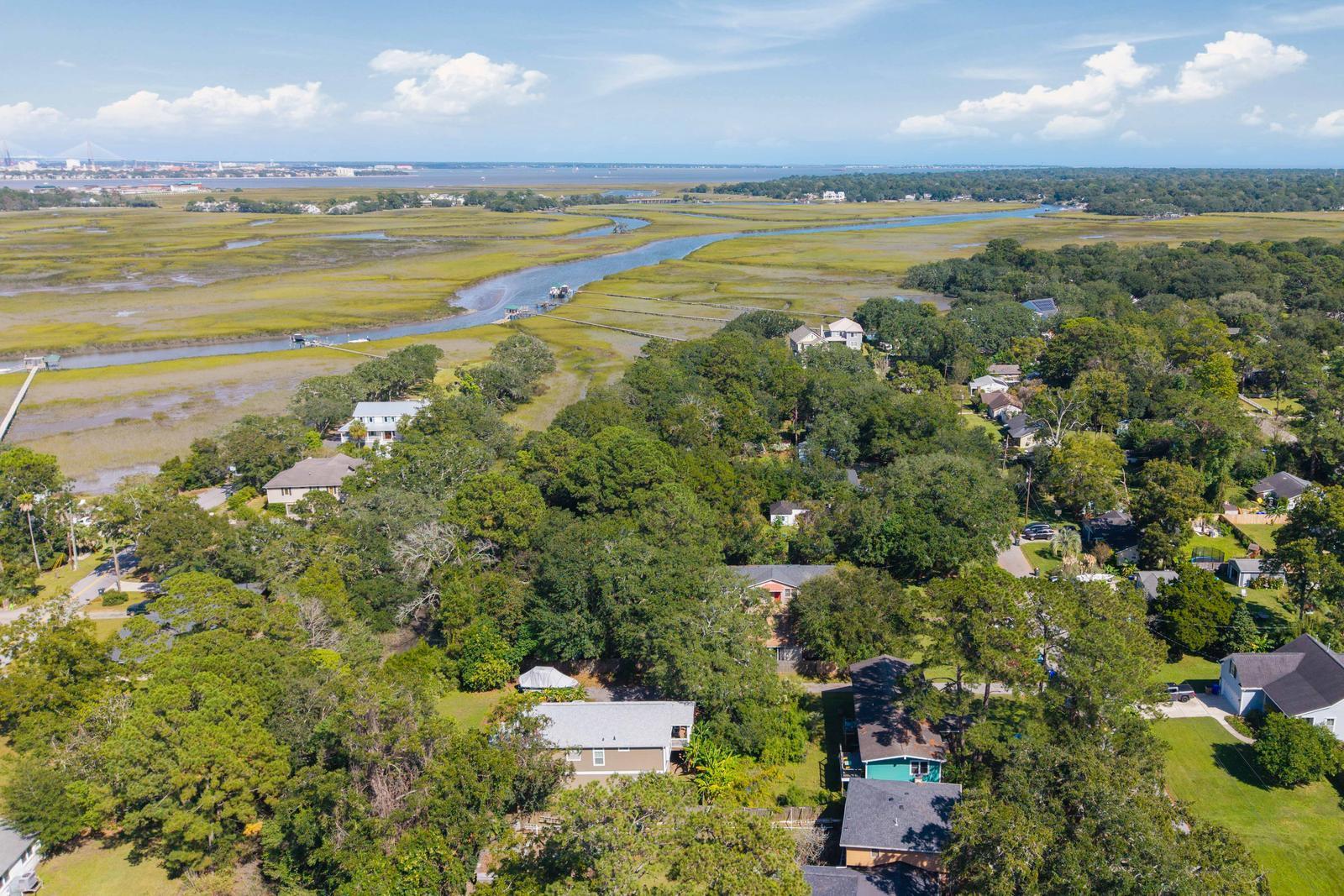 1536 Inland Avenue, Unit C Charleston, SC 29412 - Photo 30 of 31 13