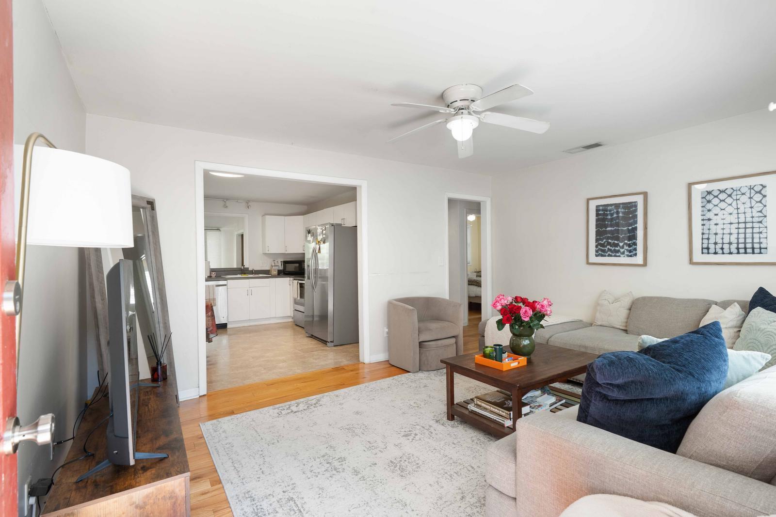 1536 Inland Avenue, Unit C Charleston, SC 29412 - Photo 6 of 31 16